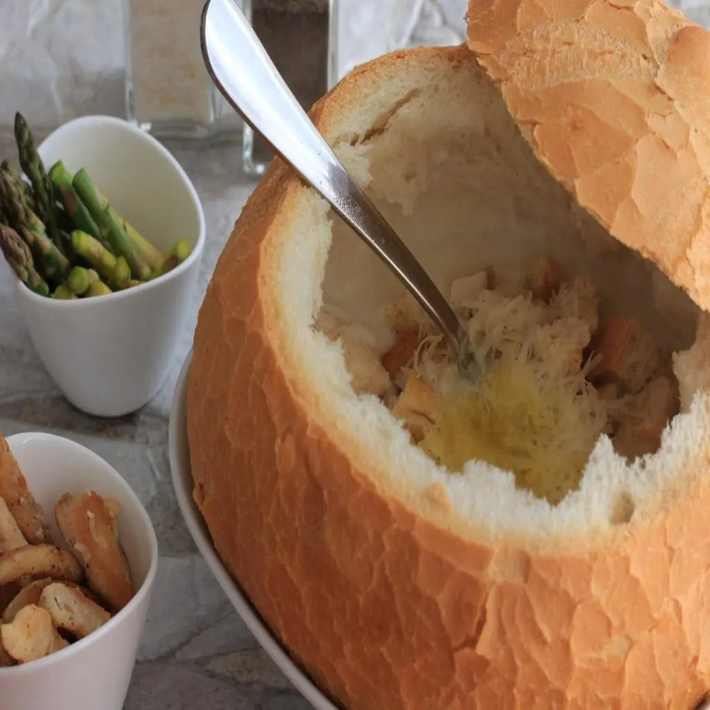 شوربة الدجاج بالكريمة